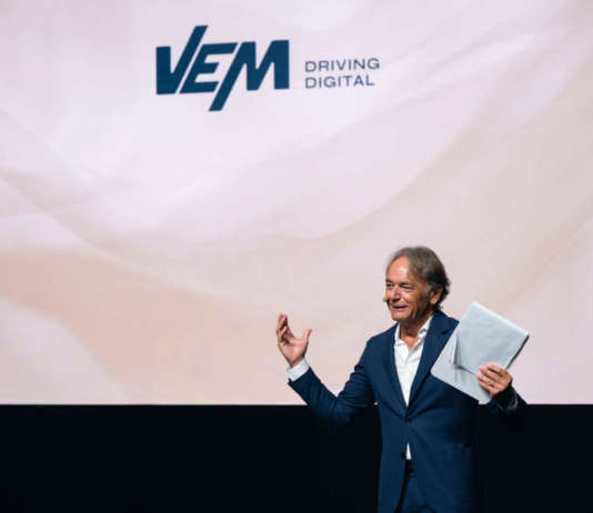 VEM sistemi e i suoi primi 40 anni «un percorso serio, appassionato… ora nuove sfide a partire dalla resilienza digitale»