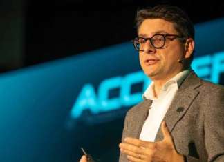 TD SYNNEX acquisisce BlueStar e rafforza la presenza nelle tecnologie operative: nuove prospettive per il canale